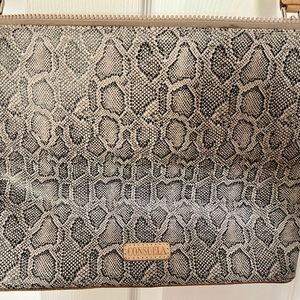 Consuela Wynn Downtown Crossbody